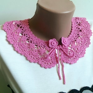 Pink crochet collar necklace women Peter pen detachable collar Romantic crochet necklace Removable adjustable collar Lace flowers collar