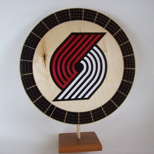 Portland Trail Blazer Cribbage Board