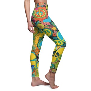 Groovy Peace Flower Women&#39;s Casual Leggings, Flower Power Peace Sign Women&#39;s Yoga Pants, Butterflies, Flowers, & Peace Signs Running pants