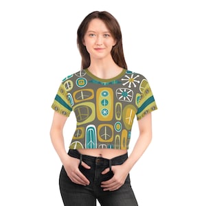 Mid Century Modern Style Square Peace Women&#39;s Crop-Top, Retro Mod Peace Sign Crop Tee, MCM Vintage Style Gray Chartreuse Turquoise Blouse