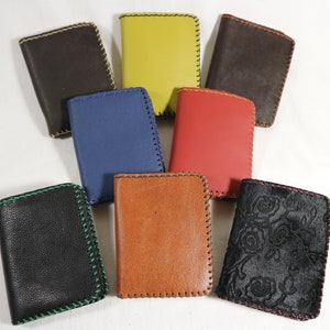 CARTERA de cuero hecha y cosida a mano, MINIMALISTA y esencial pero ASPACIOSA. Billetera en Genuina piel italiana