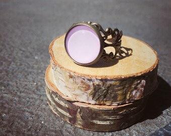 Filigree Light purple ring,adjustable ring, coloured ring, statement ring, antique brass ring, glass dome ring,jewelry gift for her
