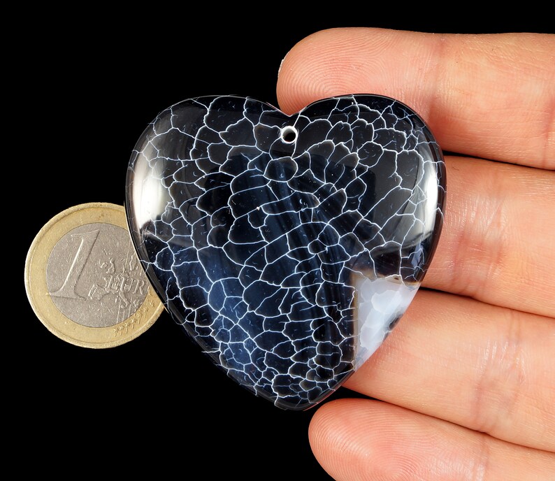 Unique black white fire agate heart shaped pendant stone EA1906