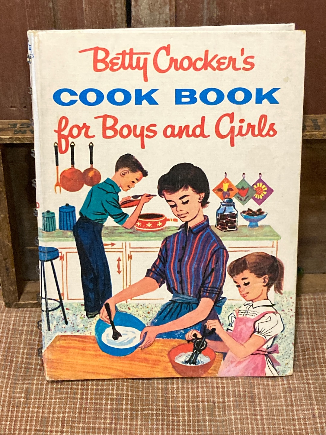 Betty Crockers Cookbook for Boys and Girls 1957 Copyright Etsy