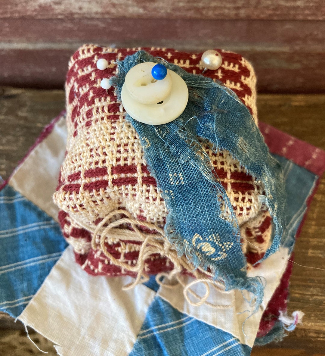 Makedo Pin Cushion Quilt Piece Coverlet Fabric Old Etsy