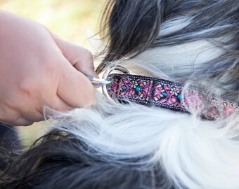 Pink Woven Dog Collar | Boy and Girl Dog Collar - For puppies, medium and large dogs.