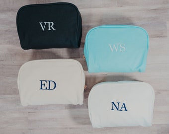 makeup bag personalized | Mother day gift for mom | monogram makeup bag | bridesmaid gift makeup bag - makeup case for mom