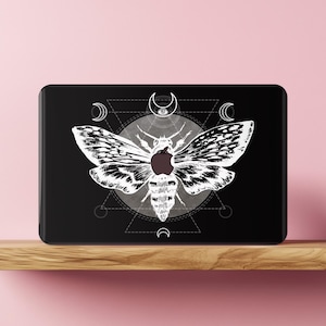 Death&#39;s-head Moth MacBook Pro Case 16 14 inch M3 M2 M1 Moon Air 15 13 12 11&quot; 2022 2021 2019 Goth Mac Book Hard Cover Dark Spiritual Eye Boho
