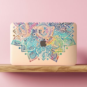 Funda Mandala colorida para MacBook Pro de 16 a 14 pulgadas, M4, M3, M2 Max y M1, Rainbow Air de 15 a 13 pulgadas (2024-2020), tapa dura única para MacBook, transparente, acuarela, A3112