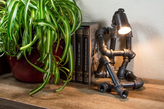 Sitting Robot Lamp