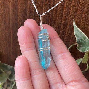Aqua Aura Quartz Ketting - Sterling Zilver - Raw Crystal Ketting - Wire Wrapped Sieraden - Quartz Ketting - Esthetische Ketting - Kristallen