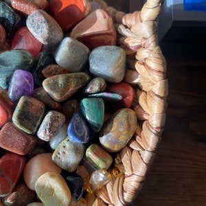Crystal Confetti Scoop, Lucky Mystery Crystals, Assorted Gemstones