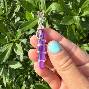 Purple Flame Aura Quartz Crystal Necklace in Silver, Wire Wrapped Purple Stone Point Pendant, Handmade Jewelry