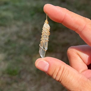 Clear Quartz Point Pendant, Clear Quartz Necklace Copper Pendant Jewelry Crown Chakra Stone Clarity Healing