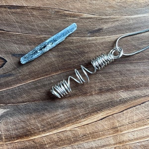 Crystal Point Cage Pendant Necklace, Spiral Spring Pendant, Coil Necklace for Crystals, Gemstone Cage Necklace