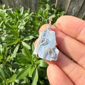 Blue Kyanite Necklace, Natural Kyanite Gift, Blue Kyanite Jewelry, Throat Chakra Crystal Pendant, Self Expression