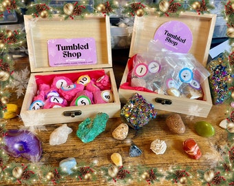 Crystal Advent Calendar 2023, 12+ Countdown Set Crystal Bundle Gift Set Mystery Collection Box Tumbled Raw Crystals, Secret Winter 2023