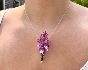 Flower Holder Vase Wire Necklace, Coil Necklace, Mom Necklace, Plant Lover Gift Flower Necklace Whimsical Jewelry for Boho Women