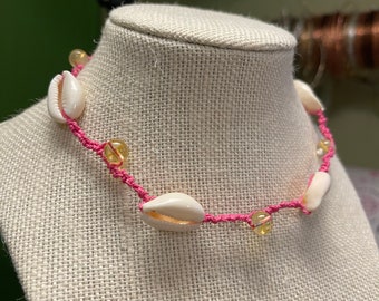 Cowrie Shell Choker Crochet Necklace, Pink Cowrie Shell Necklace with Citrine Crystals, Crystal Crochet Necklace