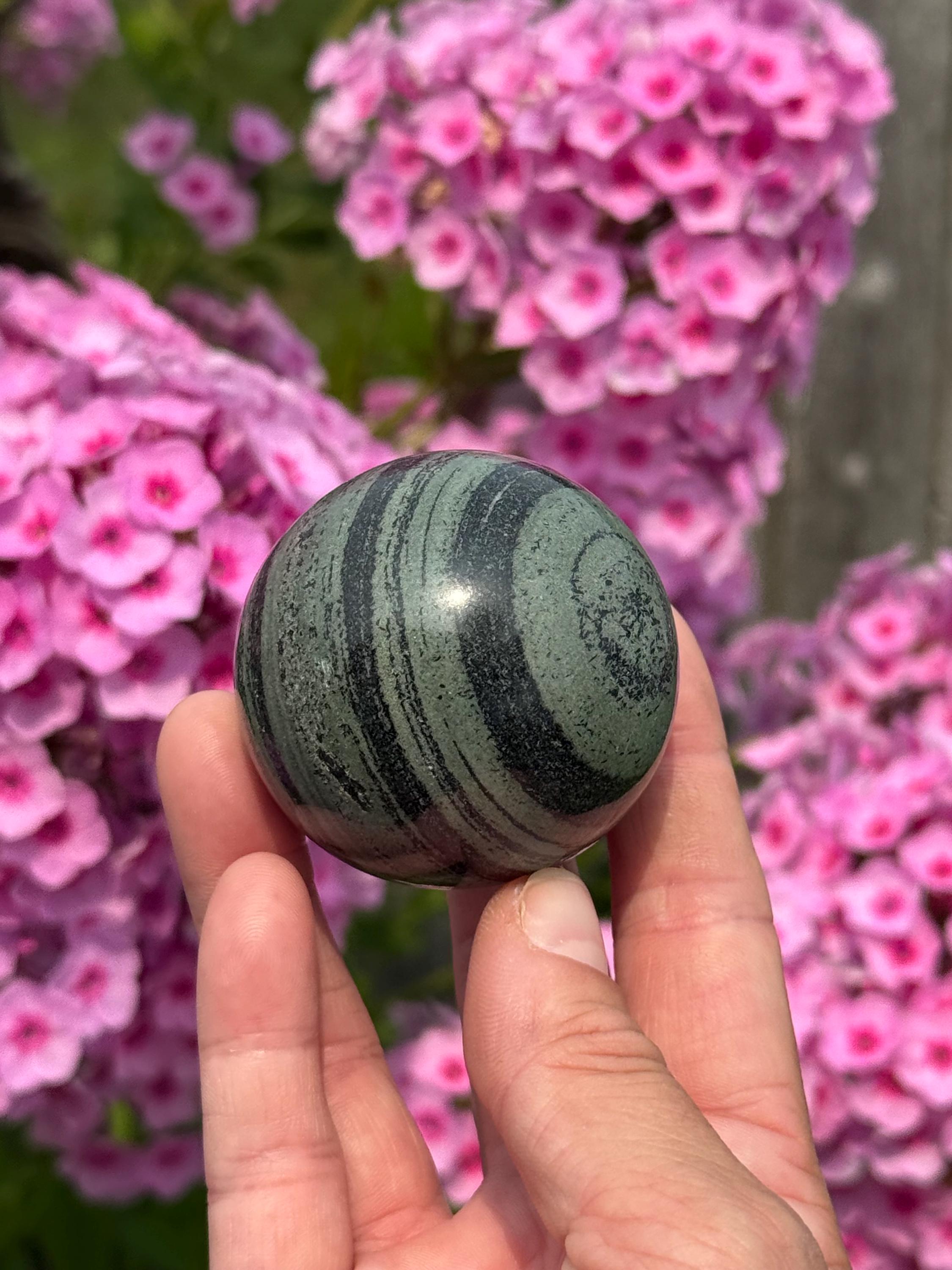 ririn☆様　レア　高品質　グリーンゼブラジャスパー　スフィア　タンザニア産 ririn☆様 レア 高品質 グリーンゼブラジャスパー スフィア タンザニア