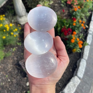 Selenite Crystal Palm Stone, Polished Healing Crystal Gemstone, Absorbs Negative Energy Stone, Insomnia Crystals, Large Tumbled Selenite