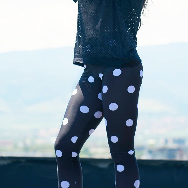 Polka Dots leggings, leggings voor dames, zwarte lycra leggings, polka dots panty's, streetwear mode, schattige bedrukte leggings, funky leggings