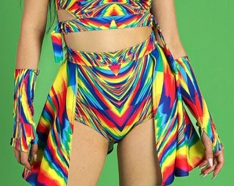 Falda corta con parte trasera y efecto arcoíris, falda pantalón de licra, pantalones cortos de cintura alta para mujer, atuendo para fiesta arcoíris, conjunto de falda a juego y calentadores de brazos.