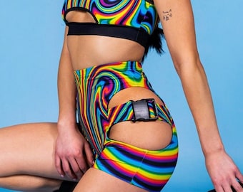 Rainbow Cut Out Biker Shorts, pantalones cortos rave orgullo, traje rave para mujeres, pantalones cortos de cintura alta del festival, pantalones cortos con hebilla, ropa rave