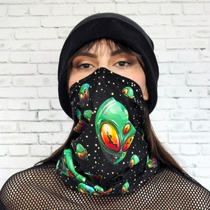Alien Neck Gaiter, black neck gaiter, cooling neck gaiter, UV neck gaiter for men, women neck gaiter face cover, accessory, DevilWalking