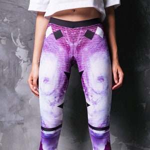 Space leggings, Capri leggings, printed leggings, galaxy gym leggings, yoga clothing, yoga leggings, blue spandex leggings, rave outfit