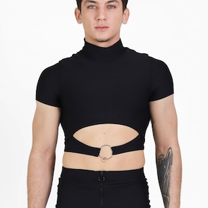 Crop top with ring online