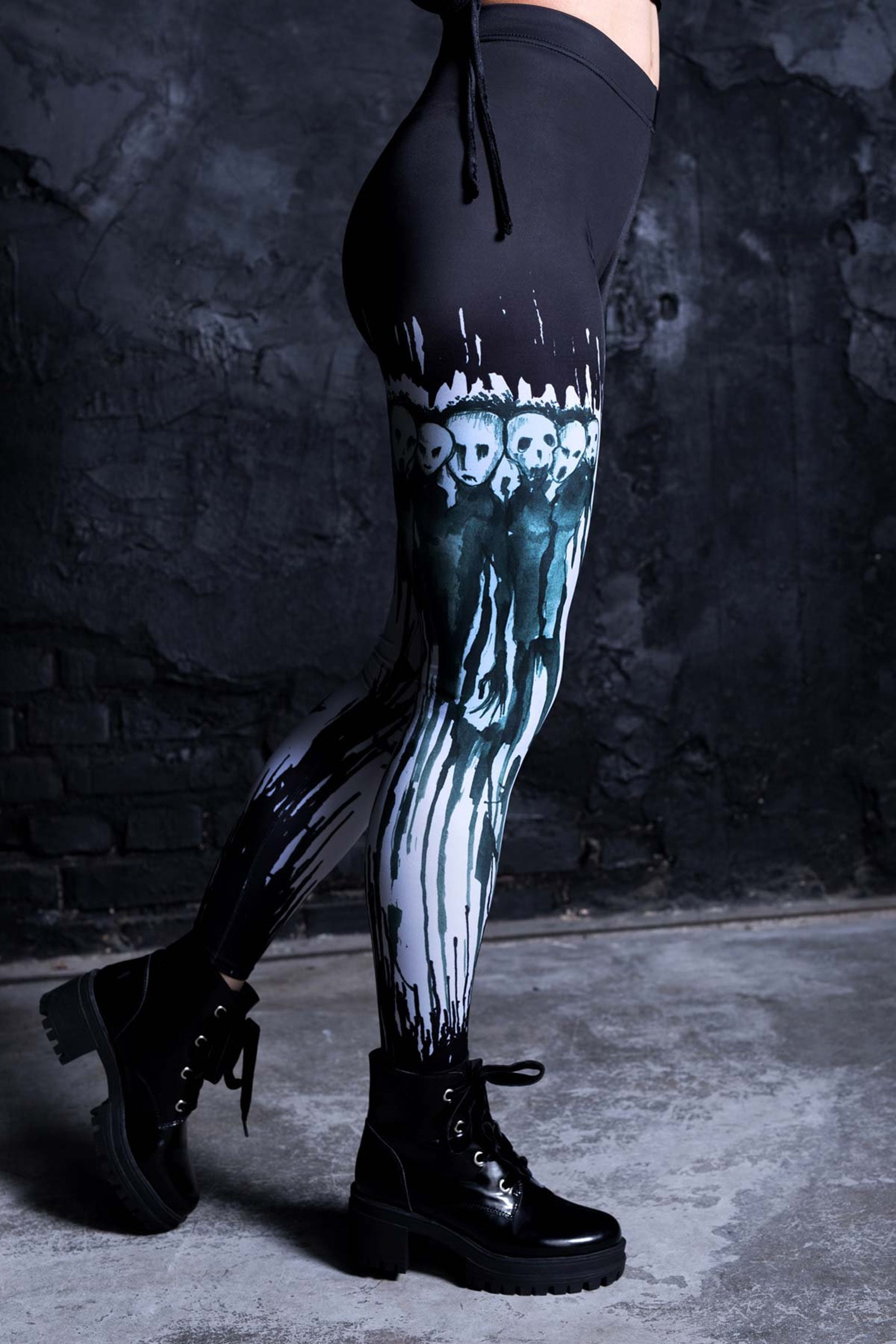 Capricorn Astrology Gothic Witch Women's Leggings