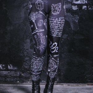 Magic Symbol Gothic Witch Women's Leggings