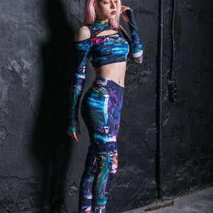Blue Cyber Festival Leggings Set Side View