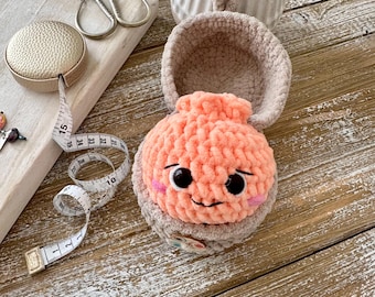 Baby Dimples Dumpling Plushie with Steamer Basket - Amigurumi Stuffed Toy - Peachy