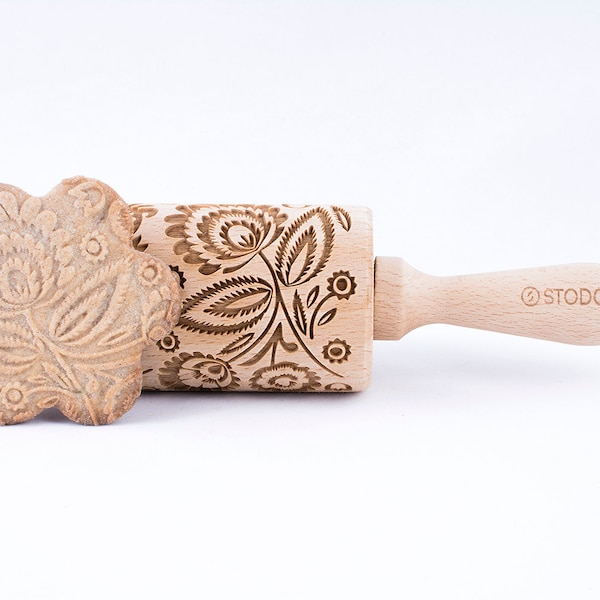 Stodola Engraved Large Rolling Pin with  FOLK FLORAL Pattern