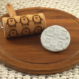 Stodola Engraved with PENGUINS Pattern Mini Rolling Pin