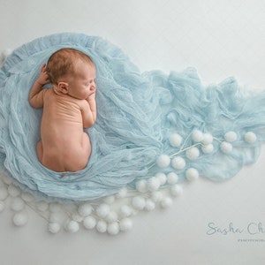 Digital backdrop, background newborn girl or boy  light blue overhead shot look white