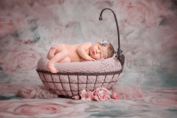 newborn baby girl bathtub