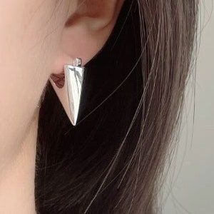 Sterling silver sharp cone unique earrings