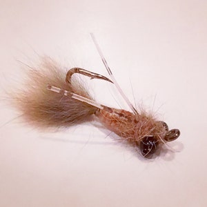 grubby fly, fly fishing, fishing, fly fishing flies, hand tied flies, carp, pan fish, warmwater flies, carp flies, flies for carp, panfish
