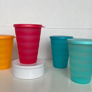 Tupperware Impressions Cups with Straw Lids -Brand New