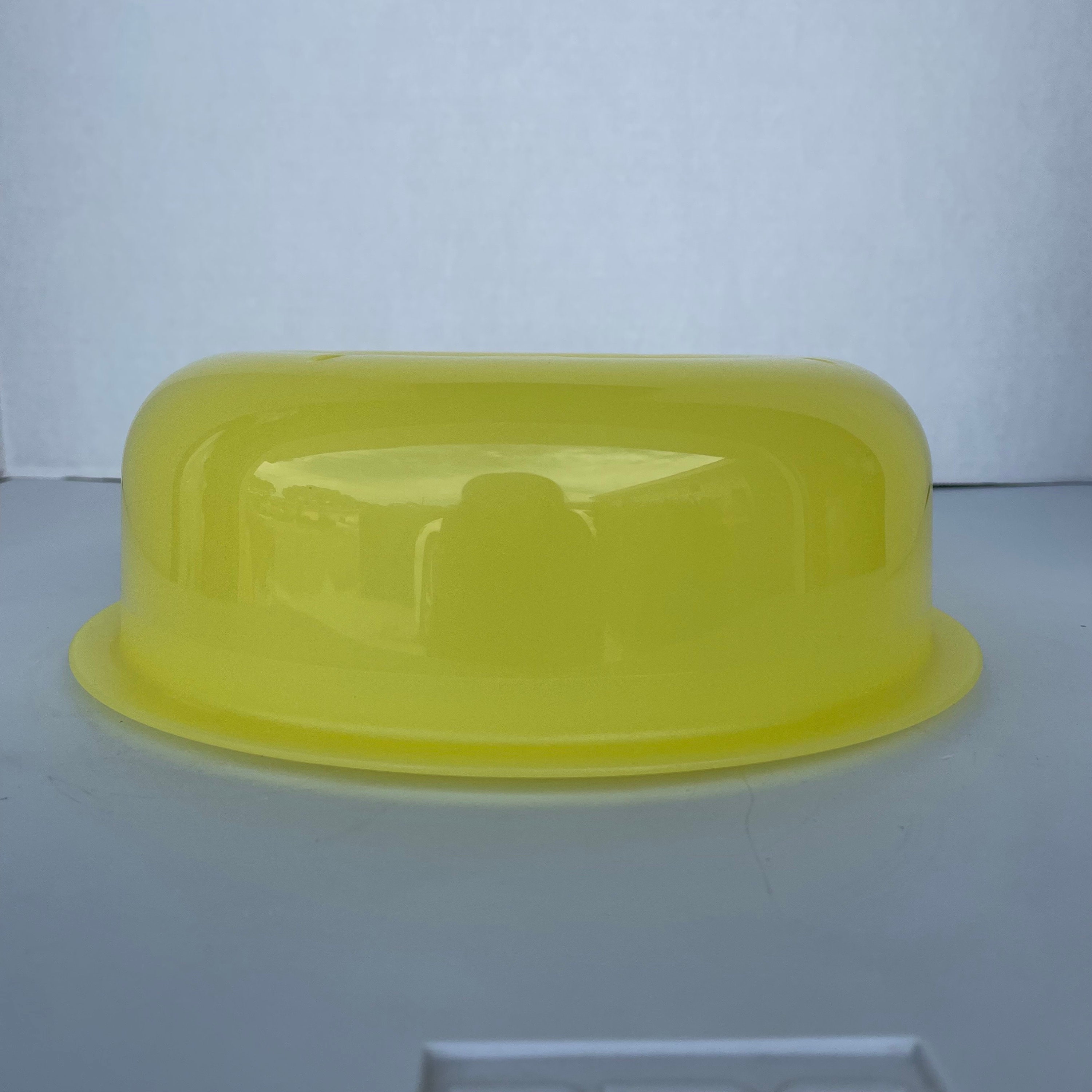 New UNIQUE Tupperware Microwave Dome in Bright Yellow Color