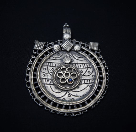 Vintage Afghan Kuchi Pendant