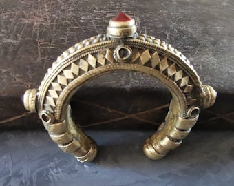 Small Afghan Kuchi nomadic bracelet, ethnic, tribal, collectible