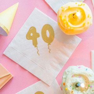 40 Gold Balloons Cocktail Napkins, 40th Birthday Napkins, Gold Foil, 40th Birthday Party Napkins, Party Decor, Birthday party, Set of 20