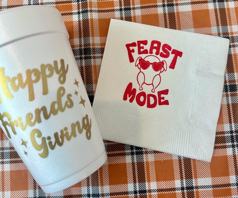 thanksgiving feast mode napkins
