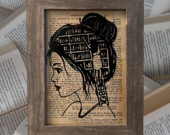 A Girl Who Loves Reading | Book Nerd | Reading Accessories | Librarian Gifts | I Love Reading | Just One More Chapter | Gifts for Readers
