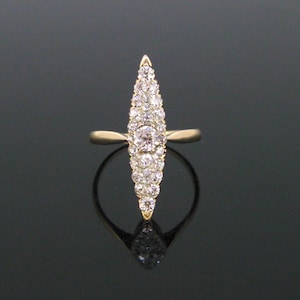 Antique Victorian Old Mine Cut Diamonds Ring, 18kt Yellow Gold and Silver, circa 1880