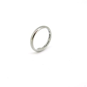 Cartier Platinum Wedding Ring image 2